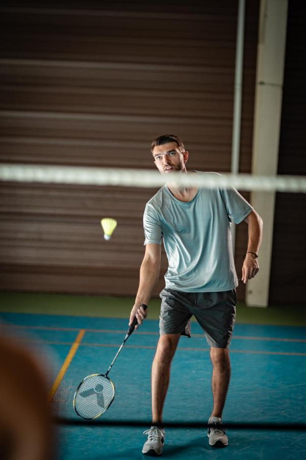 Aramis Tagungs- Und Sporthotel Gaufelden Bagian luar foto