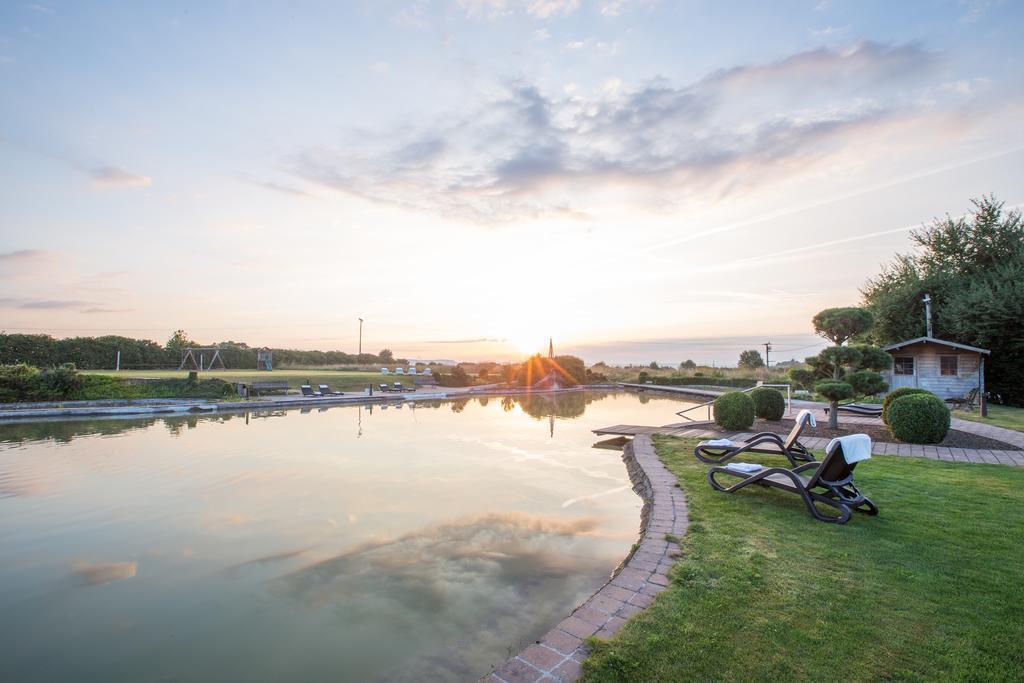 Aramis Tagungs- Und Sporthotel Gaufelden Bagian luar foto