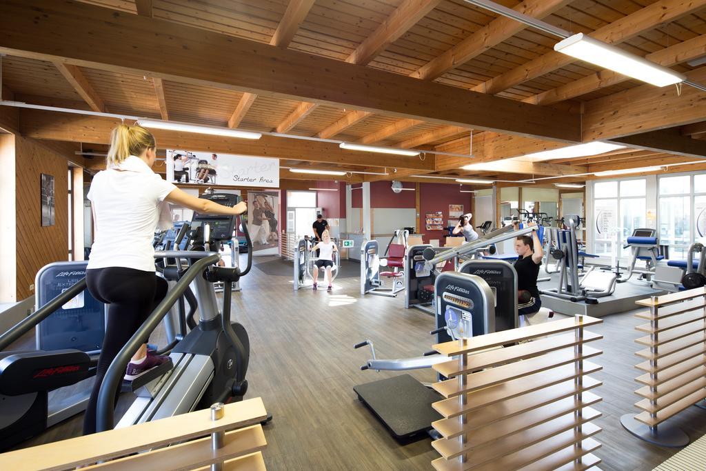 Aramis Tagungs- Und Sporthotel Gaufelden Bagian luar foto